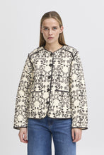 Load image into Gallery viewer, ICHI Gizaro Quilted Jacket
