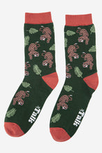 Load image into Gallery viewer, Sock Talk Men’s Prowling Cheetah Bamboo Socks
