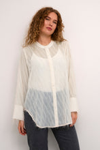 Load image into Gallery viewer, Culture Patty Eyelash Blouse - 2 colours
