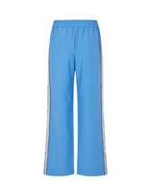 Load image into Gallery viewer, mbyM Livigno Athleisure Style Trousers
