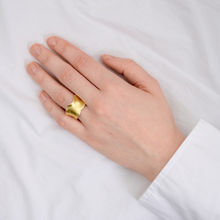 Load image into Gallery viewer, Pure By Nat Chunky Ring - Gold/Silver
