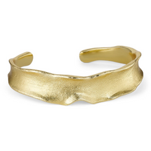 Load image into Gallery viewer, Pure by Nat Chunky Molten Bangle - Silver / Gold
