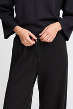 Load image into Gallery viewer, B Young Luxe Sweat Pants - Black
