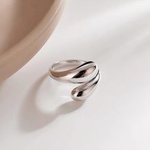 Load image into Gallery viewer, Bulb Wrap Rings - Gold / Silver
