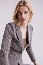 Load image into Gallery viewer, ICHI Kate Cameleon Blazer

